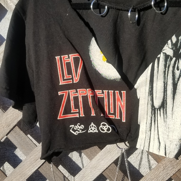 Led Zeppelin Cropped Tee - Picture 6 of 6